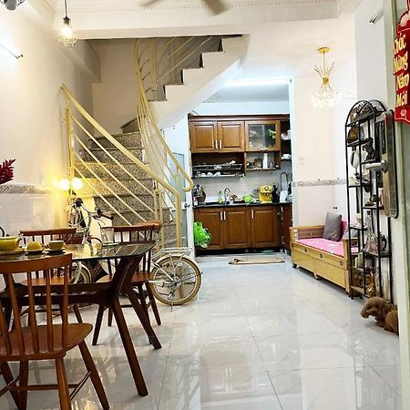 Homestay Ms. Hoa Ho Či Minovo Město Exteriér fotografie